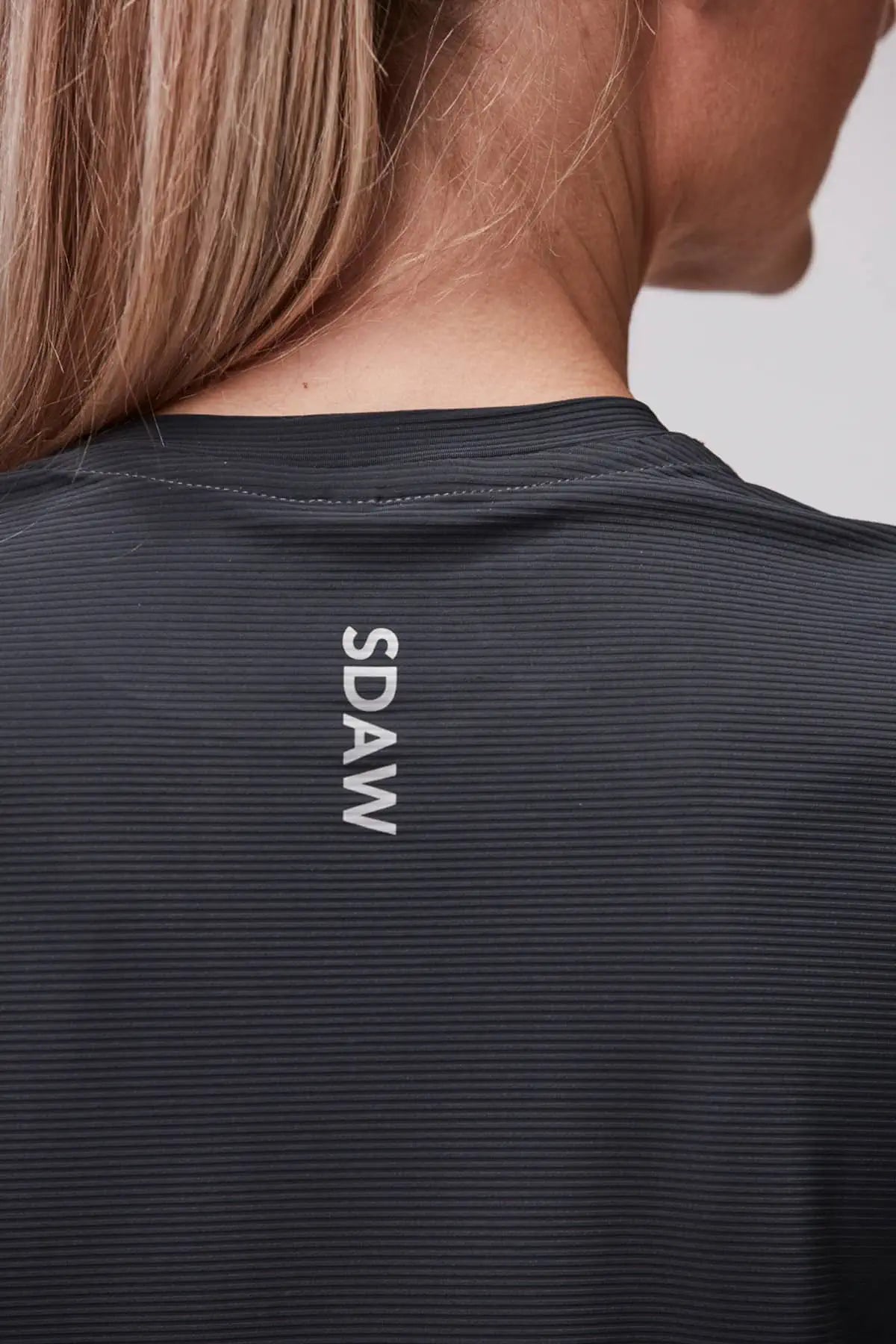 Grå Loose fit padel top logo i nacke