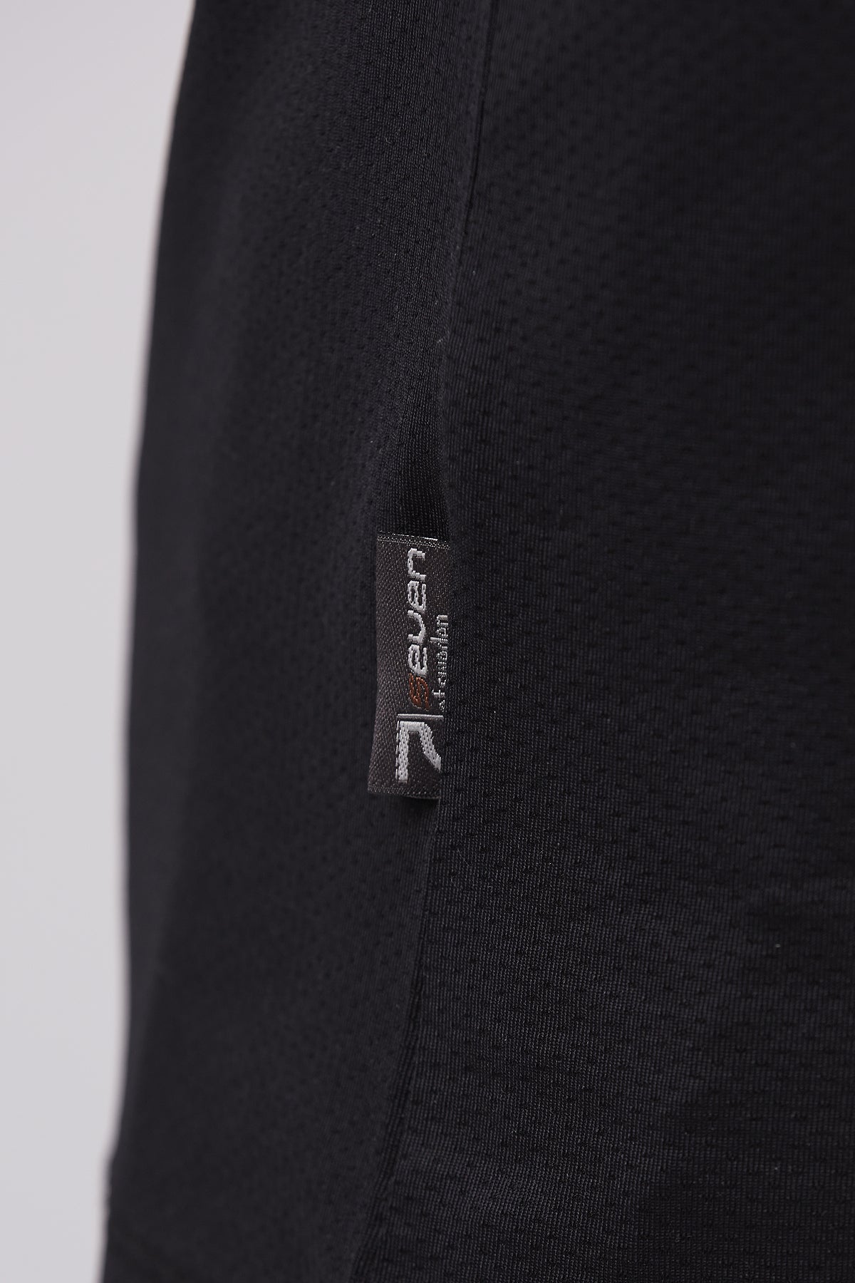 Svart TEC padel t-shirt med 7-logotyp